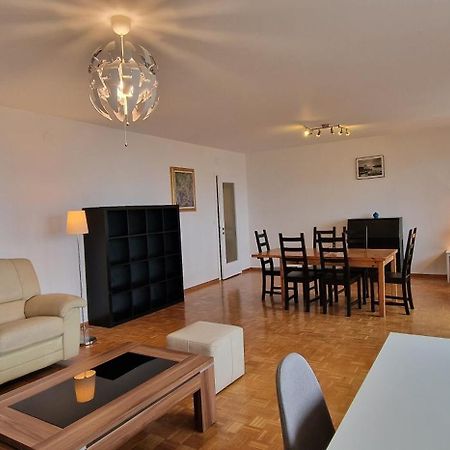 Lugano Lakeview Apartment Private Parking & Self Check-In Dış mekan fotoğraf